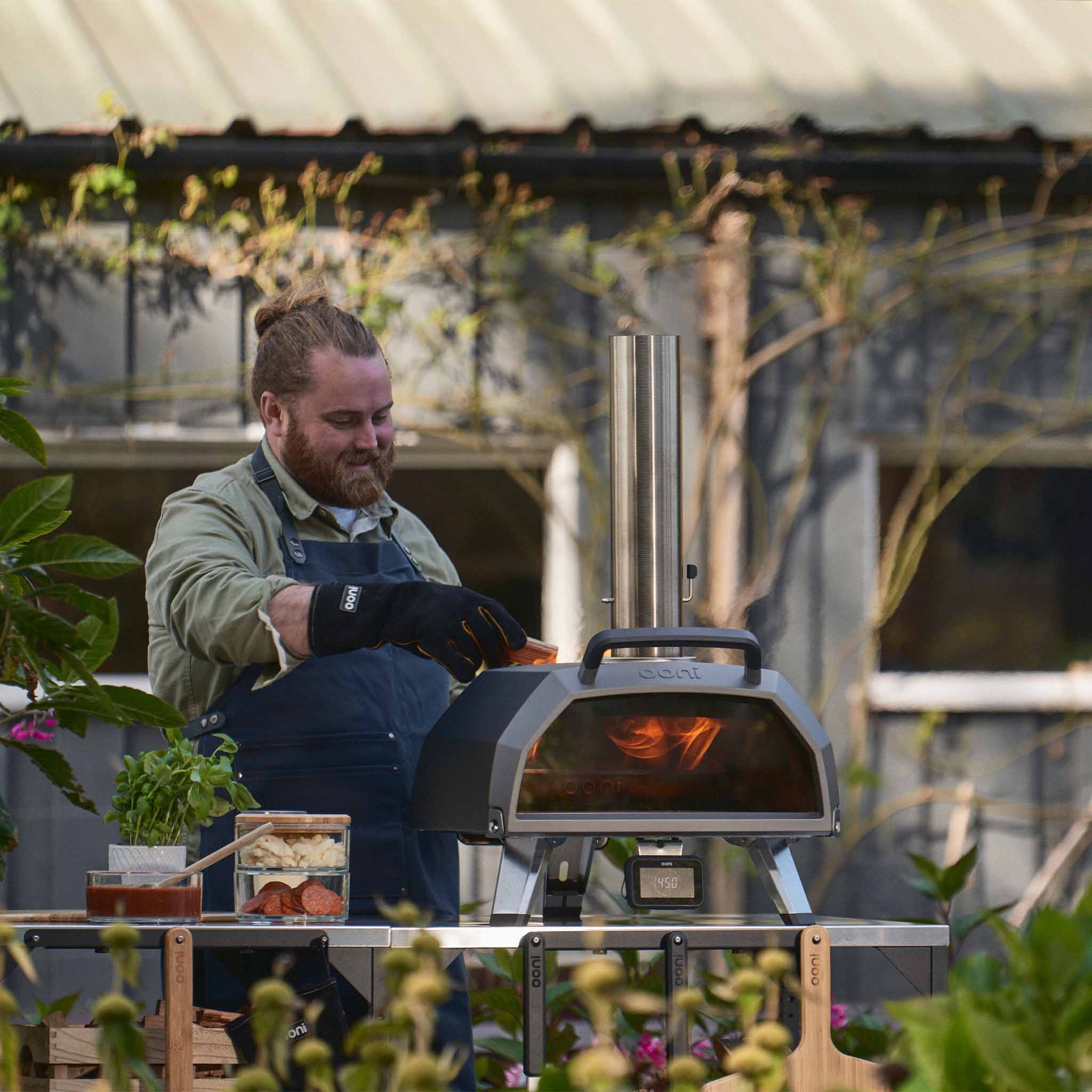 Ooni Karu 2 Pro Pizza Oven